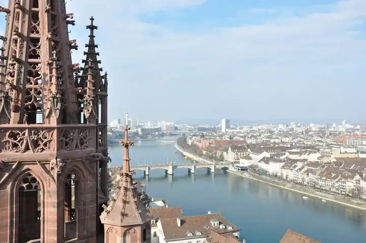 Rest + easy Basel